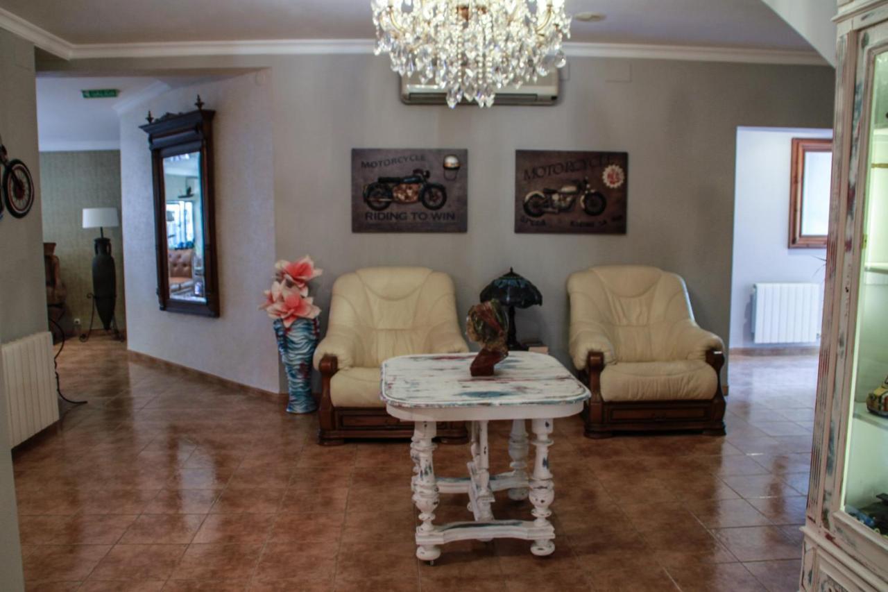 Hotel Iris Ля Элиана Экстерьер фото