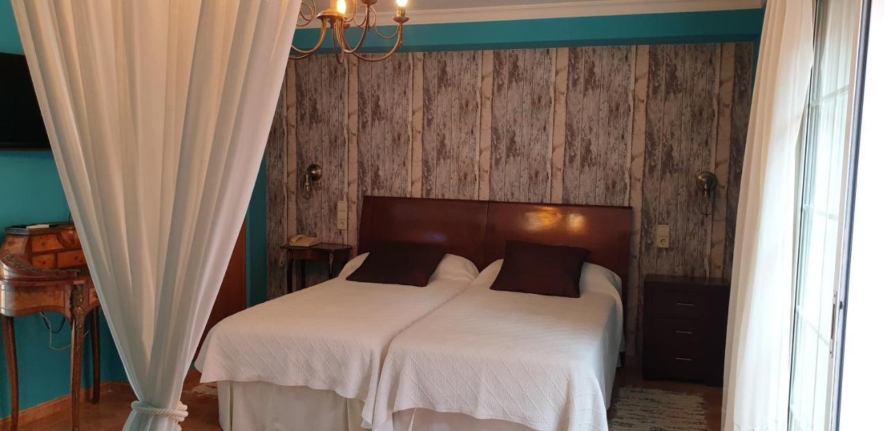 Hotel Iris Ля Элиана Экстерьер фото